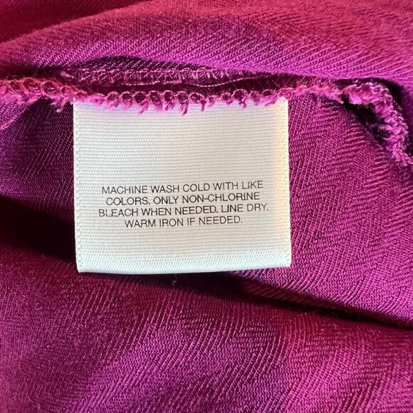 Women's Purple Basic Edition Short Sleeve button down shirt, fitted, Size Medium - Picture 8 of 8